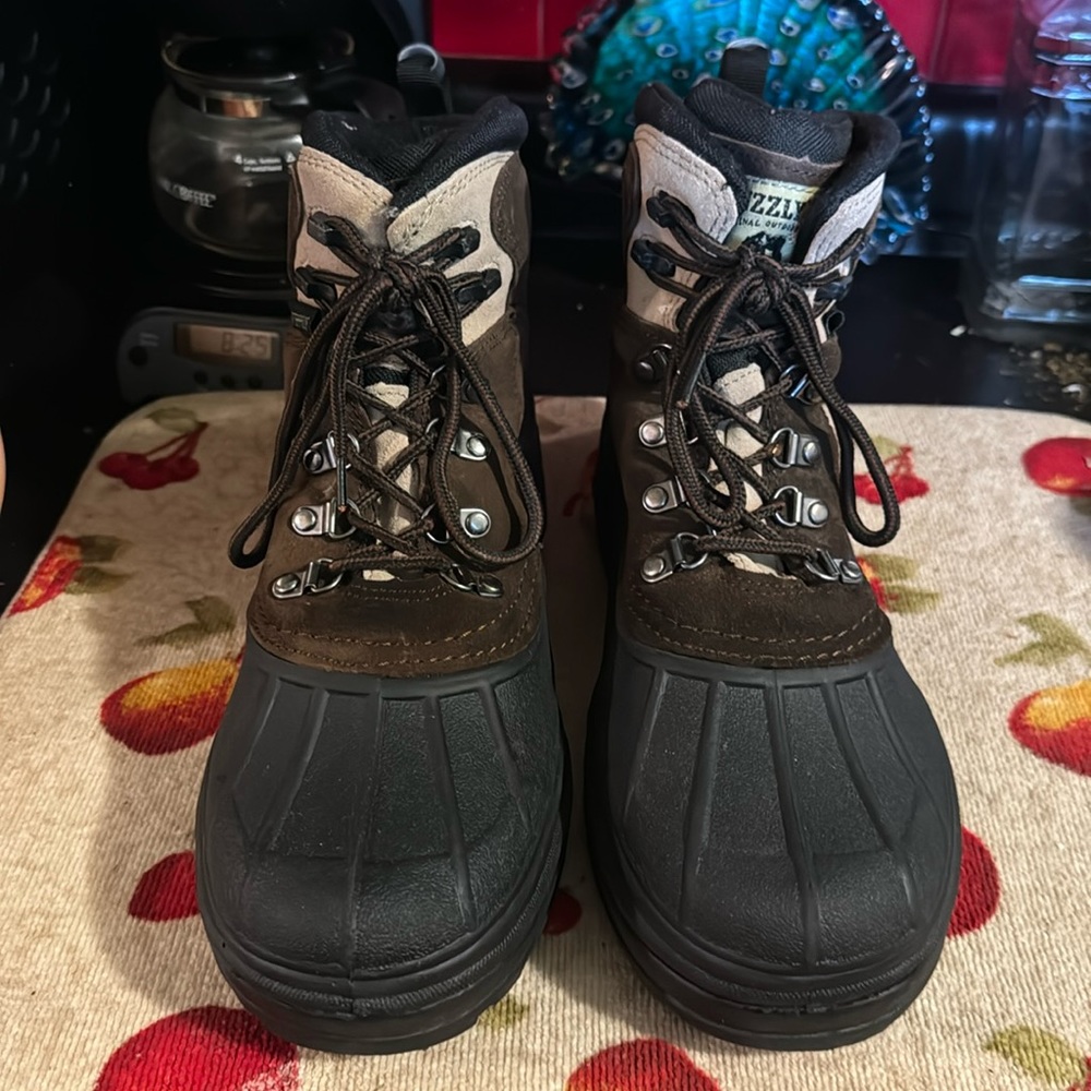 Grizzly Outdoor Winter Boots